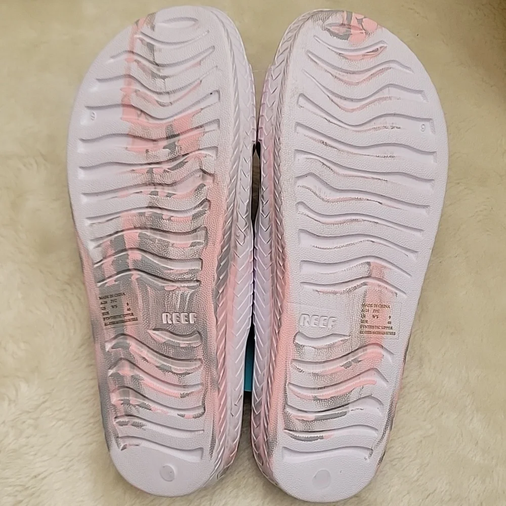 🩴NWT REEF Women's Water Xslide Sandals. White, Pink, Gray Colors. Size 9. - Picture 3 of 12
